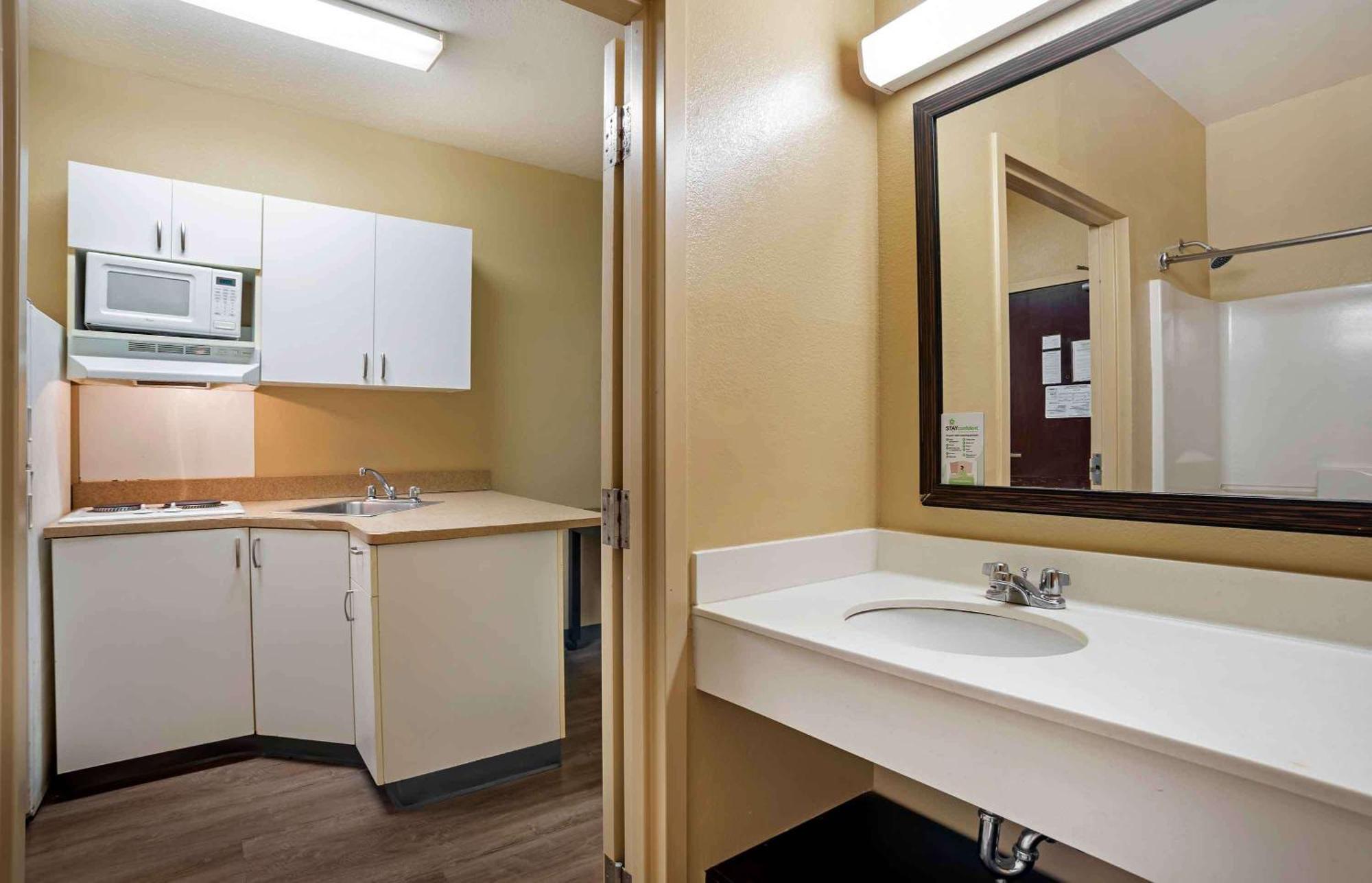 Extended Stay America Select Suites - Baton Rouge - Citiplace Екстер'єр фото